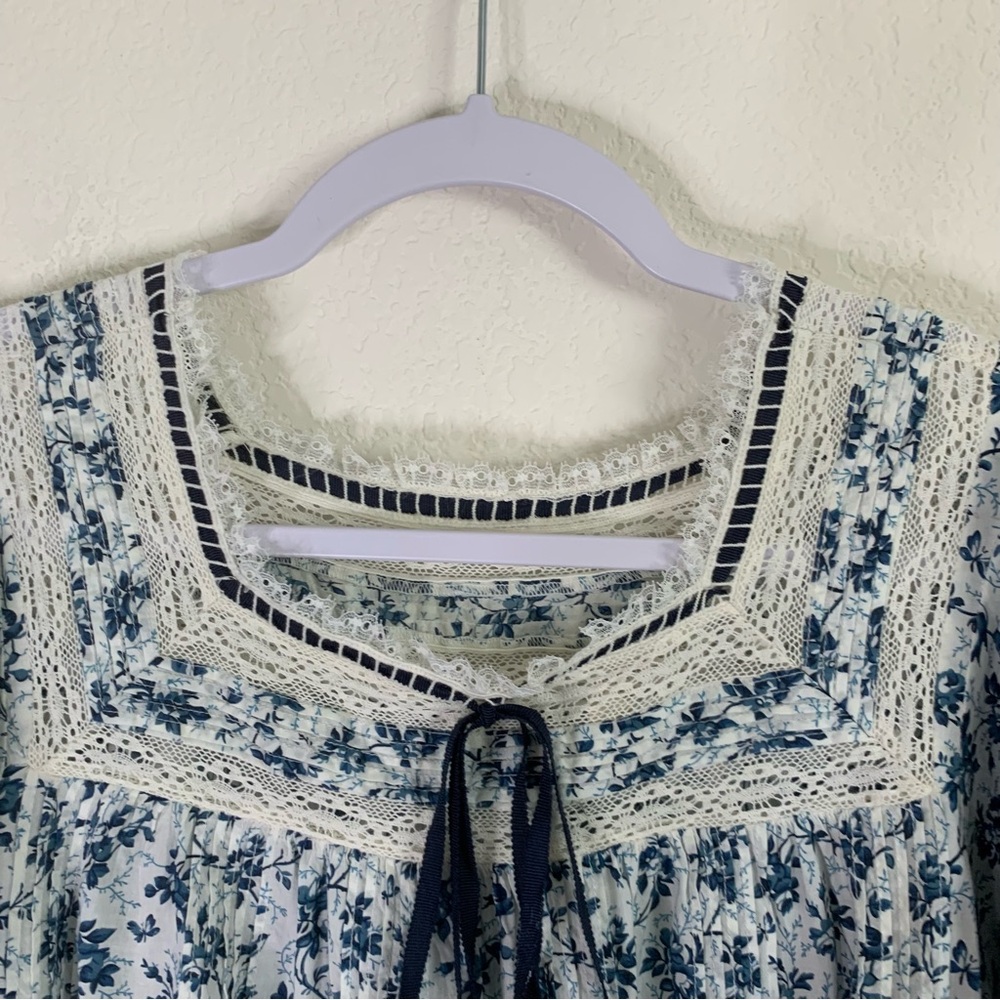 Doen Light Blue Floral Mini Dress - Picture 7 of 11